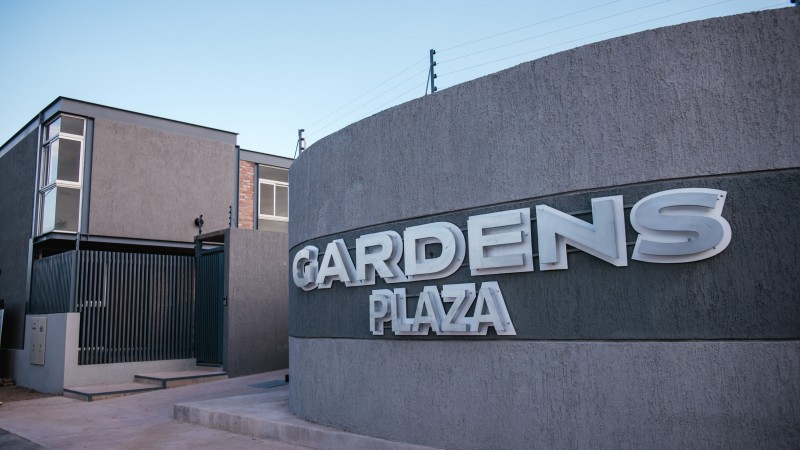 El primer small town de Mendoza se llama Gardens Plaza y ya abrió sus puertas